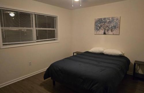 North Charleston House | Stylish Stay Near Breweries