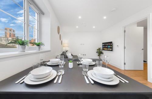 Vauxhall Apartment | Stylish Stay Nine Elms Vauxhall 1 Bedroom Apartment near London Eye