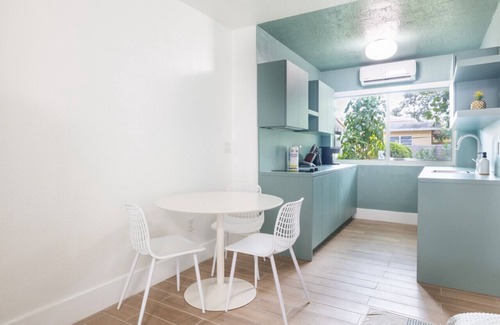 El Portal Apartment | Stylish Studio in El Portal #6