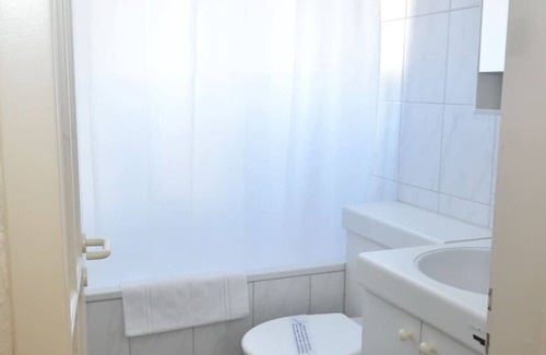 District 6 Apartment | Stylish Studio in Zurich - Crown 11