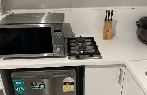 Dulwich Hill Apartment | Stylish Studio Living in the Heart of Dulwich Hill Convenience at Your Doorstep