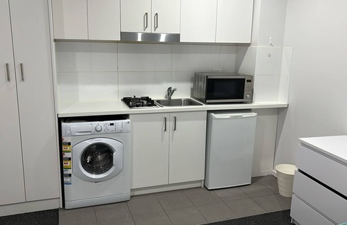 Dulwich Hill Apartment | Stylish Studio Living in the Heart of Dulwich Hill Convenience at Your Doorstep