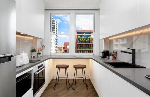 Elizabeth Bay Apartment | Stylish Studio Near Kings Cross Train Station