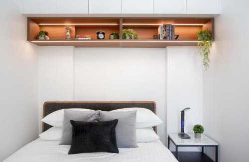 Elizabeth Bay Apartment | Stylish Studio Near Kings Cross Train Station