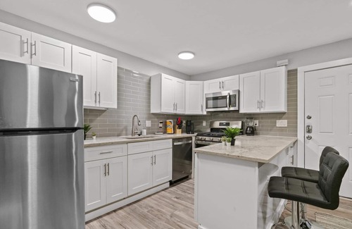 Zilker Apartment | Stylish Studio Zilker Evonify