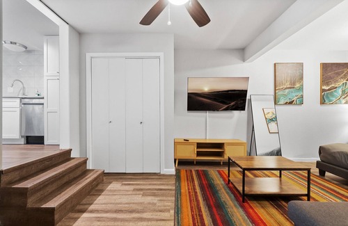 Zilker Apartment | Stylish Studio Zilker Evonify