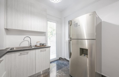 Ilisia Apartment | Stylish Suite by Cloudkeys