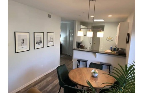 Superstition Lakes Condo | Stylish Superstition Springs condo at the golf course!