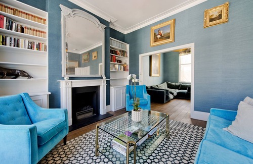 Addison House | Stylish Three Bed + Roof Terrace Shepherd's Bush