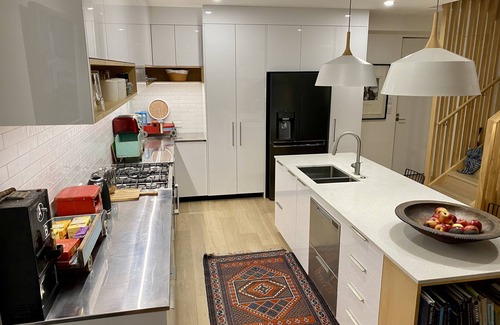 Grey Lynn House | Stylish Townhouse in Grey Lynn, Stylish two level townhouse
