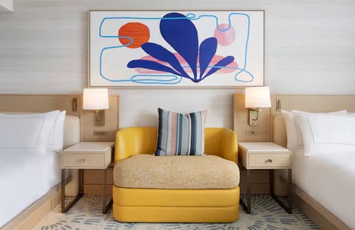 Glencoe Hotel | Stylish Unit w/Outdoor Pool by Bush Presidential Center