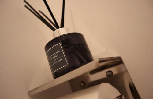 Olton Apartment | Stylish Urban Escape Near Nec Airport Hs2