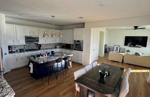 Northside House | Stylish Urban Townhome – Close to Downtown Houston & Medical Center!
