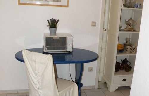 Offheim Apartment | Stylishly furnished studio apartment near Limburg