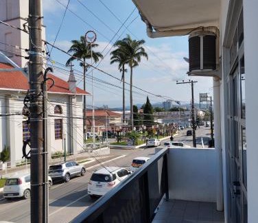 Penha Apartment | Suìte Madagascar