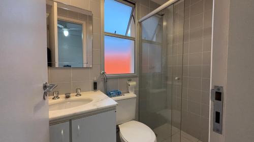 Sorocaba House | Suíte com espaço compartilhado ao lado do shopping, BOS, Centro