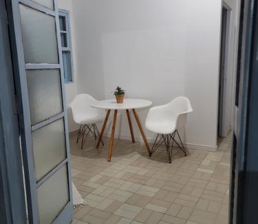 Centro House | Suíte Grão de Areia - de frente para o mar