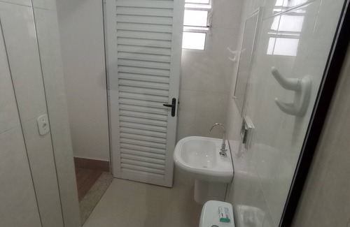 Zona Leste House | Super King House with Garage, 5 minutes from the Metro