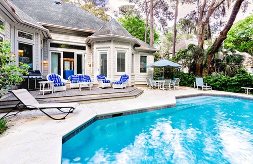 Heritage Woods Condo | Su Casa by Five Star Properties