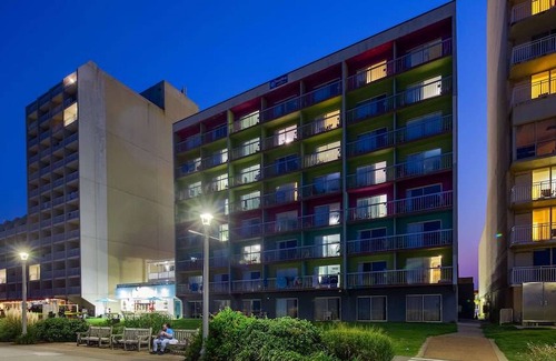 Northeast Virginia Beach Hotel | SureStay Studio by Best Western Virginia Beach Oceanfront