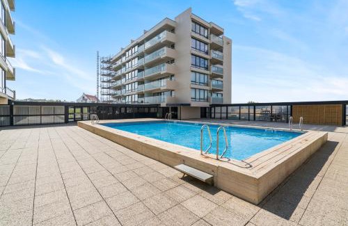 De Panne Apartment | Subliem relax app 6p met buitenzwembad & tuin