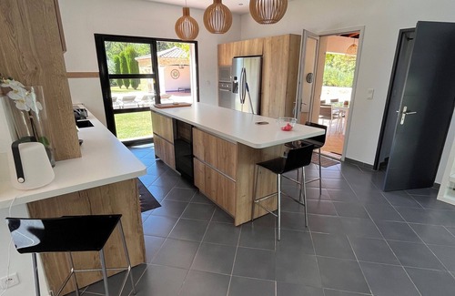 Peynier House | Sublime Maison au Calme, Jardin Paysager, vue Ste Victoire