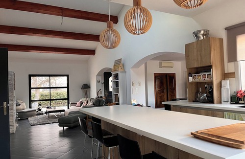 Peynier House | Sublime Maison au Calme, Jardin Paysager, vue Ste Victoire