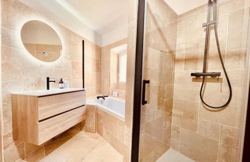 Saint-Victor Villa | Sublime maison de Ville pour 6Pers, 2 chambres, au calme absolu
