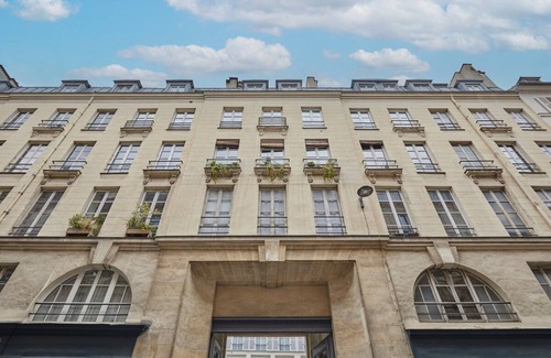 1st Arrondissement Apartment | Sublime new Apartment Louvre Palais Royal