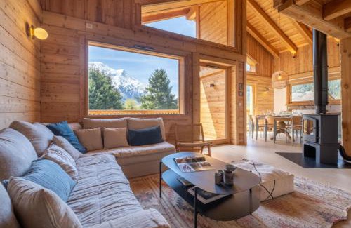 Les Praz-de-Chamonix Ski Chalet | Sublime Semi Detached Chalet Facing The Mont Blanc