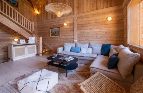 Les Praz-de-Chamonix Ski Chalet | Sublime Semi Detached Chalet Facing The Mont Blanc