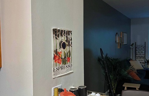 Bloomingdale House | Suburban Comfort Just 35 Min from Downtown Chi
