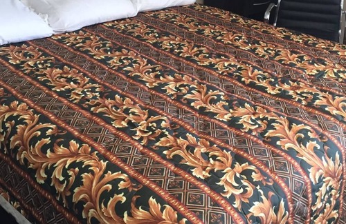 Tusculum Hotel | Suburban's Lavilla Inn