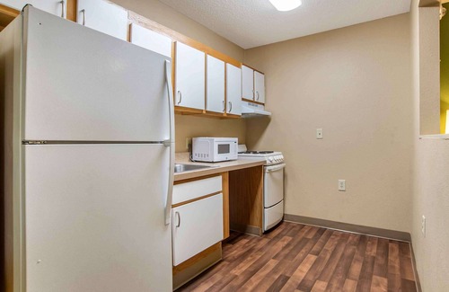 Gunter Afs Hotel | Suburban Studios Montgomery East I-85