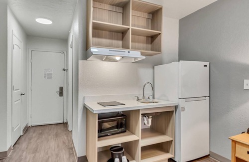 Salt Lake City Hotel | Suburban Studios Salt Lake City Airport
