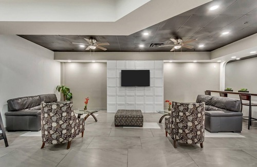 Salt Lake City Hotel | Suburban Studios Salt Lake City Airport