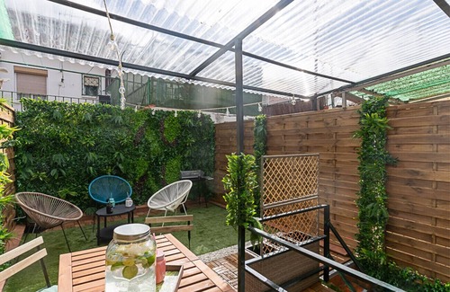 Simancas Bed & Breakfast | Sucre: Room with comfort and Bolivian essence in Madrid