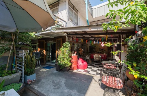 Chom Phon House | Sud Soi Guest House