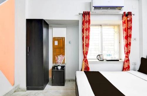 Kolkata House | Sudarshan Villa Guest House - Near Ruby General hospital