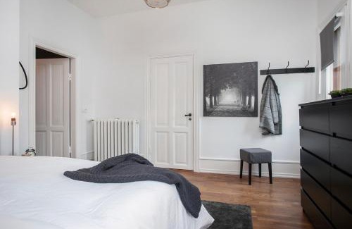 Vesturbær Apartment | Sudurgata - Luxury Dream Apartment
