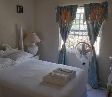 Scarborough House | Sue's Homestay