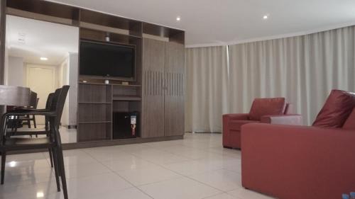 Taperapua Beach Hotel | Sueds Plaza