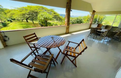 uMshwathi House | Sugar Farm House
