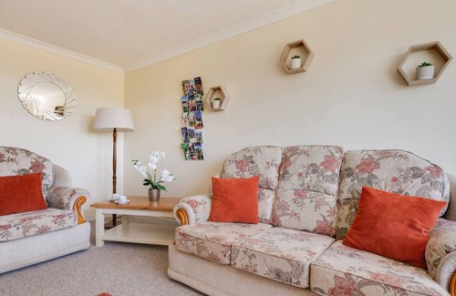 Abergavenny House | Sugar Loaf Cottage in Abergavenny