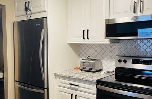 Seven Devils Condo | 'Sugar Lookout' - 2B Condo w/Pool and Hot Tub Access