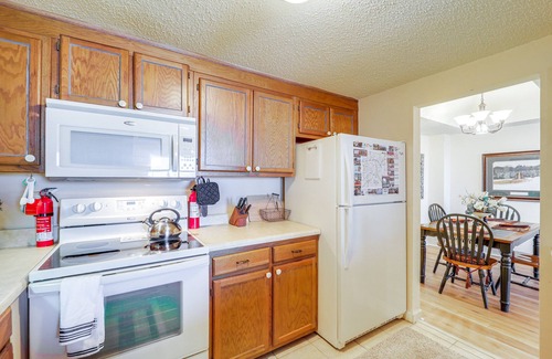 Sugar Mountain Condo | Sugar Mountain Resort Condo by Hiking & Wineries!