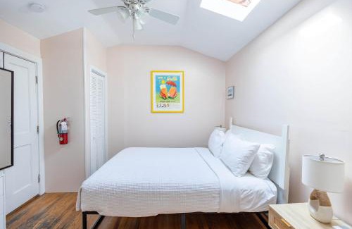 Historic Seaport Hotel | Sugar Pie Suite