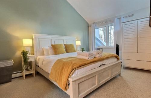 Killington House | SugarBear- Pool, AC, Sauna, Gym, Tennis