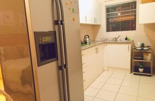 Gonubie Apartment | Sugarbird Nest