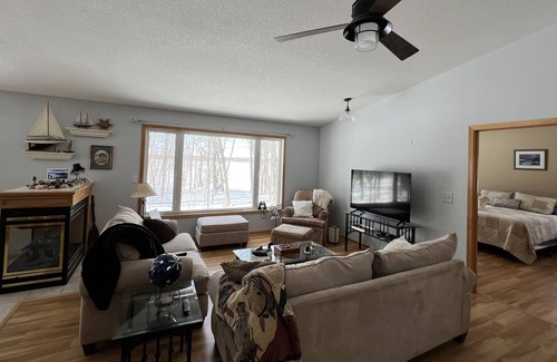 Richville House | Sugarbush Lake Home Paradise located on historic Dead Lake